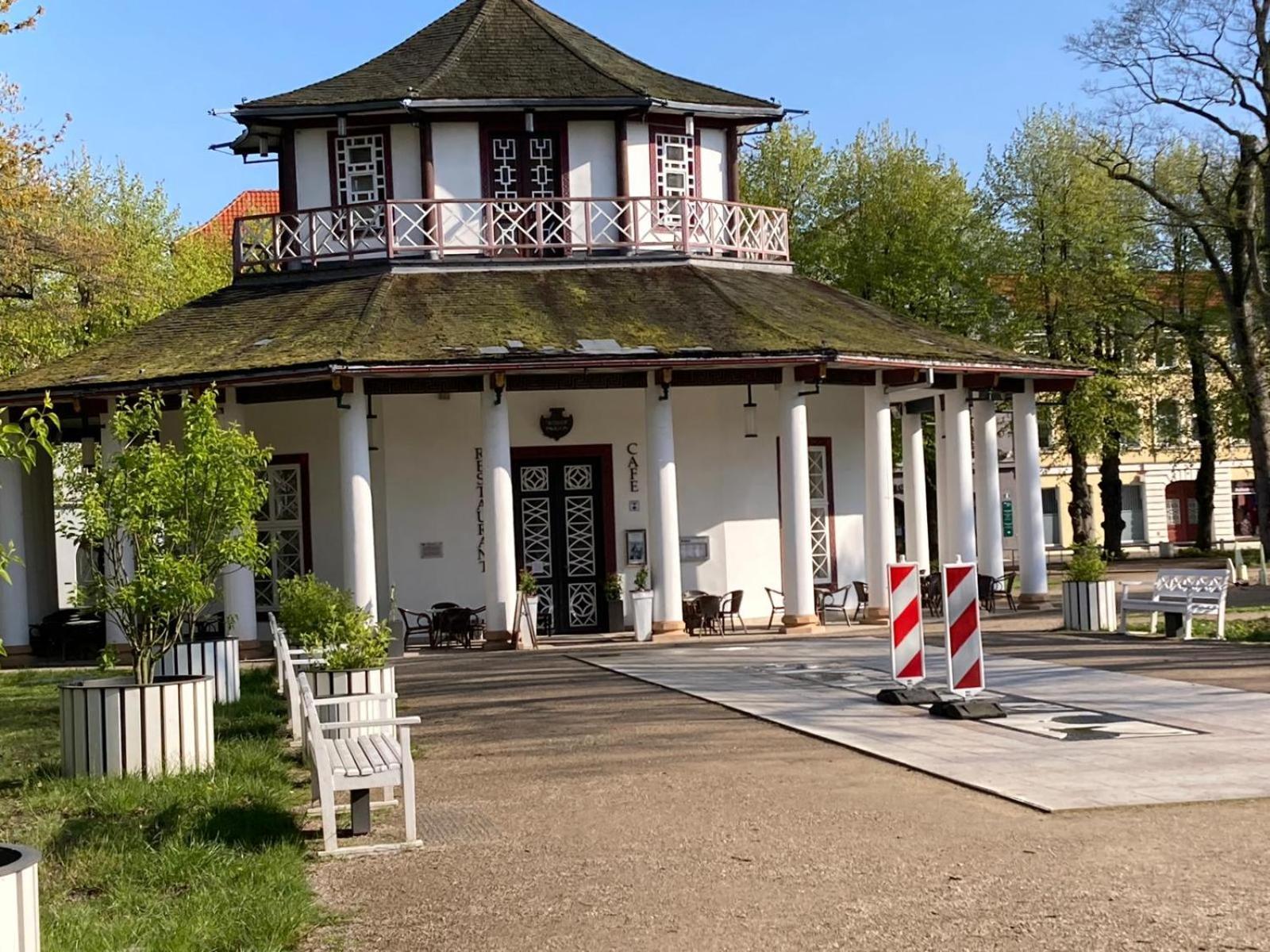 Ferienwohnung Yachthafentraum In 2 Minuten Am Strand Seebruecke Yachthafen Kuehlungsborn Ngoại thất bức ảnh